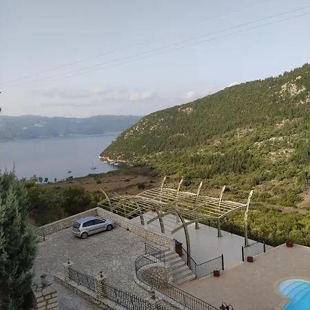 Asterida Stavros (Ithaka)